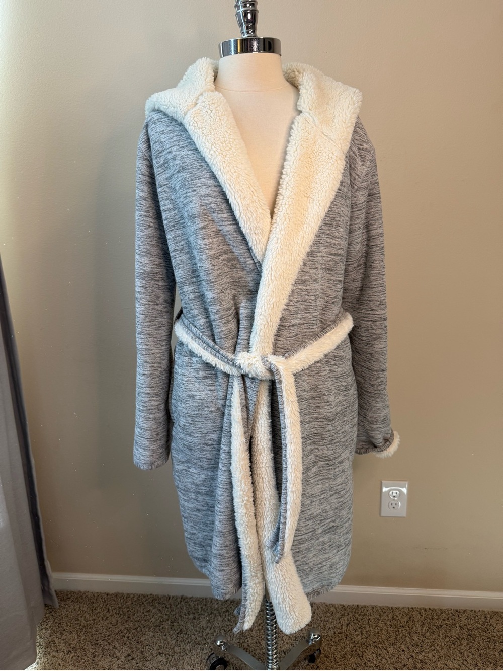 UGG Portola Cream Sherpa Hoodie Robe Size XL Soft Ivory Fleece - Picture 15 of 15
